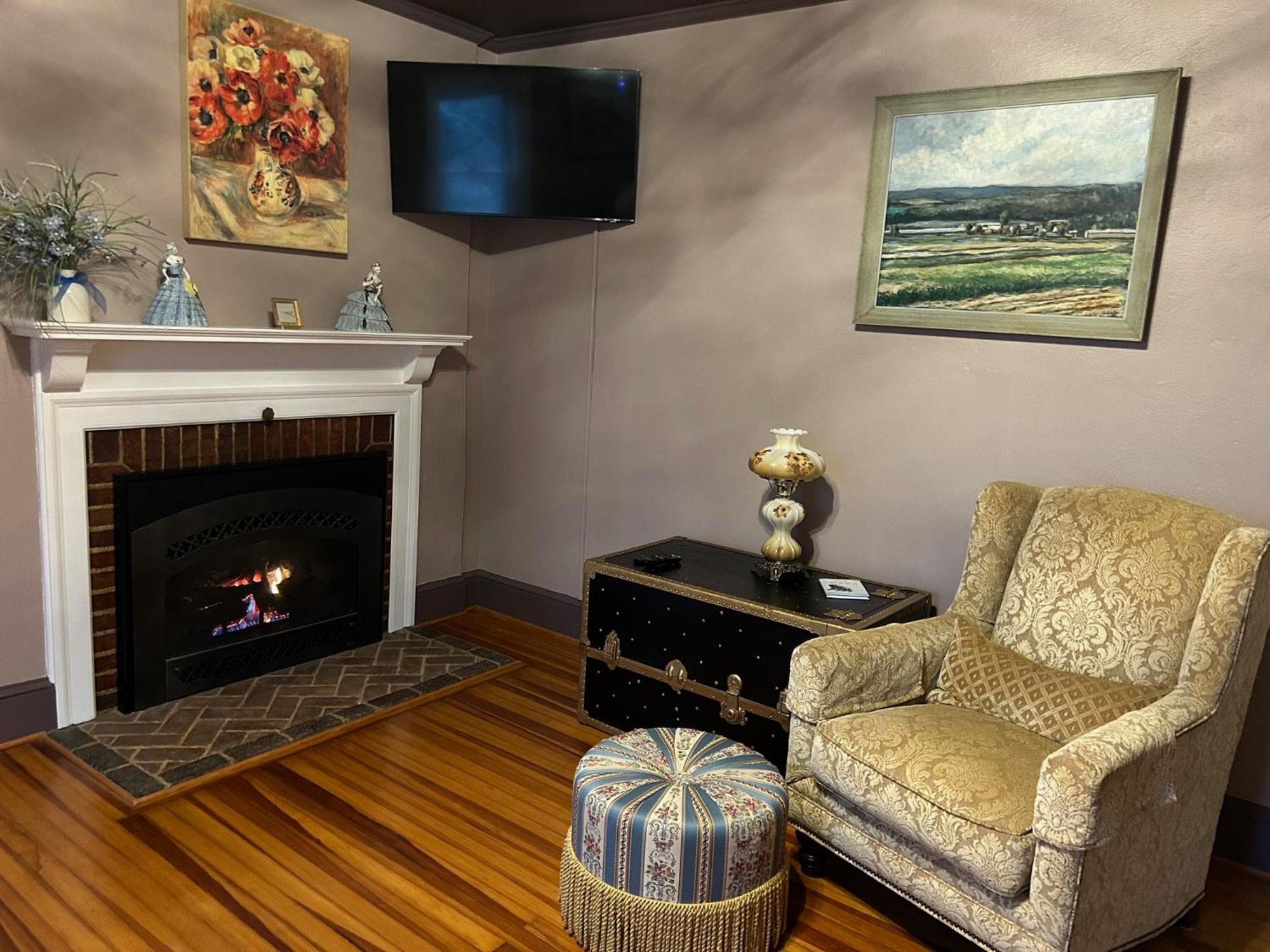 ウェルズボロ 37 Oak Ridge House Bed & Breakfast エクステリア 写真